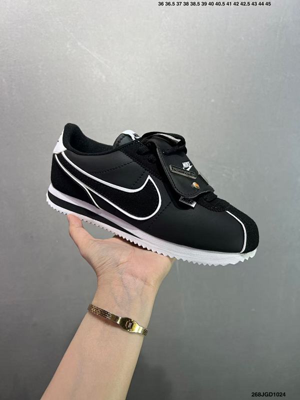 Nike Classic Cortez 5