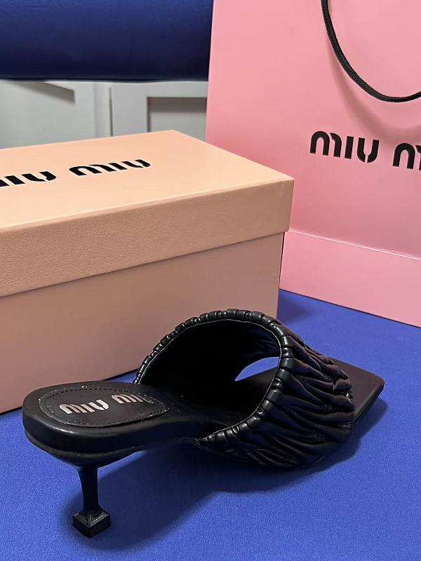 Miumiu 4