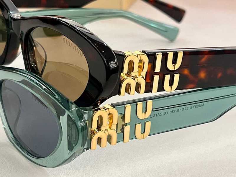 Miu Miu Gyj Miu Miu Gyj