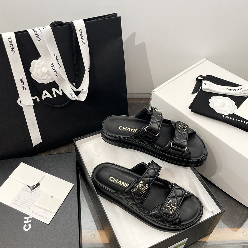 Chanel With Box 3