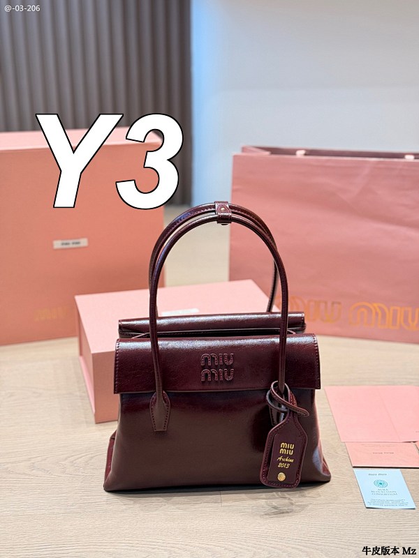 Miumiu 4