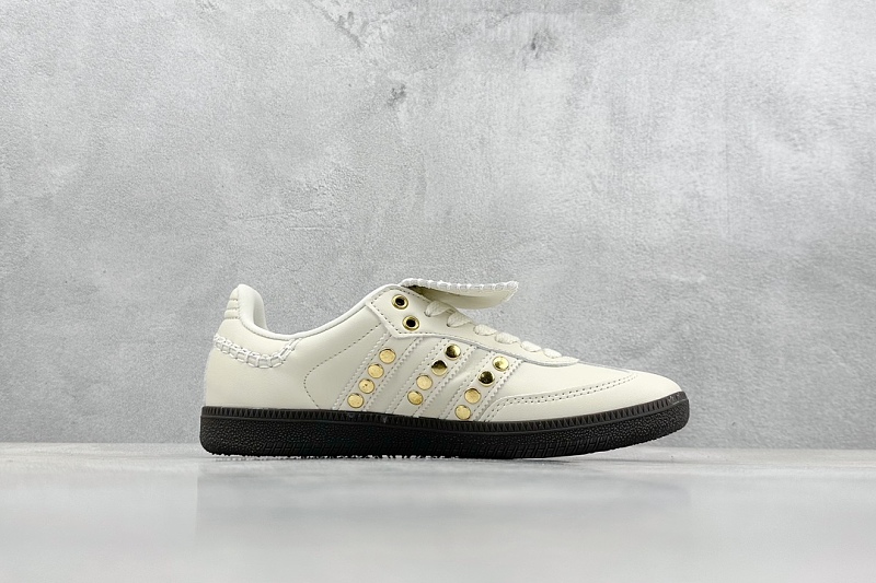 Adidas Adidas