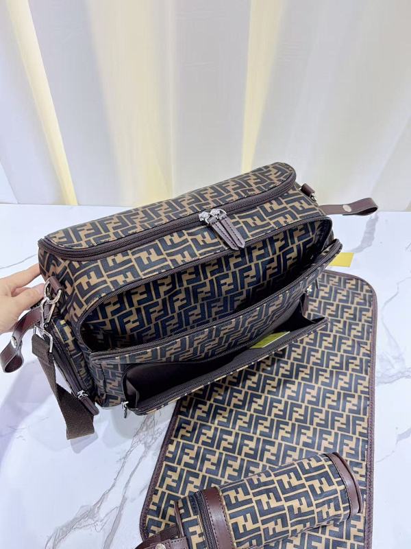 Fendi 4