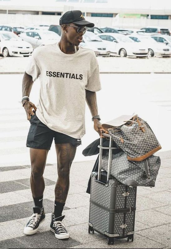 Essentials Essentials