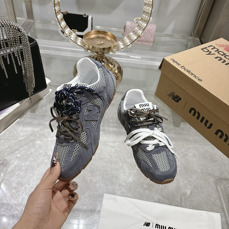 Miumiu 4
